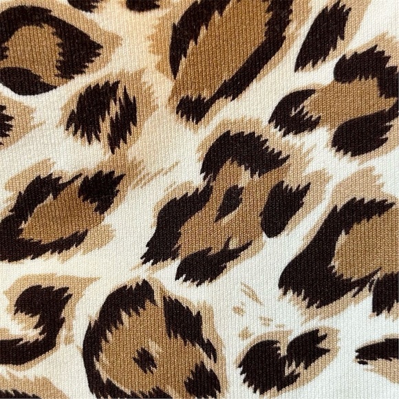 Chicos Travelers Animal Print Leopard Round Neck Tank Top Womens 1 Medium - Picture 8 of 9